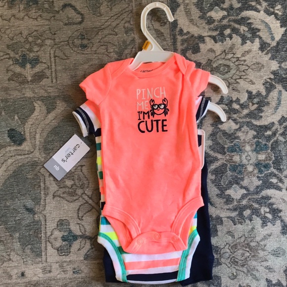 Carter’s Newborn 3 piece set (gender neutral) - Picture 1 of 6